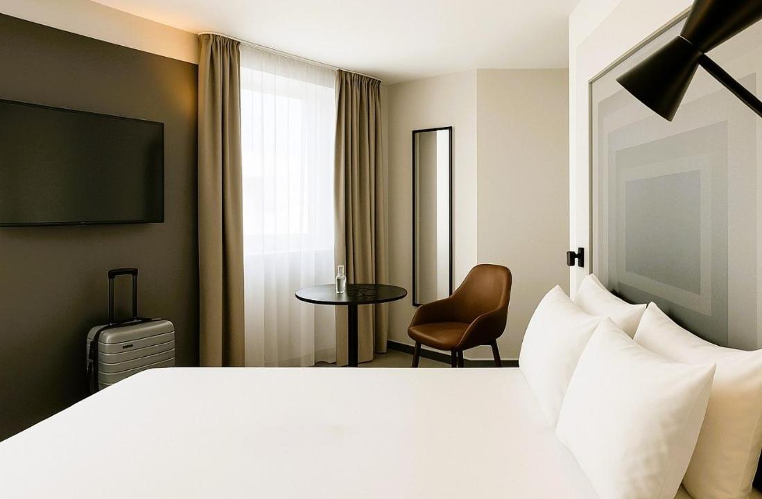 Ibis Vichy Hotel Exterior photo